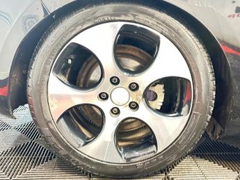 Volkswagen Golf 2.0 TDI GTD DSG Euro 5 3dr