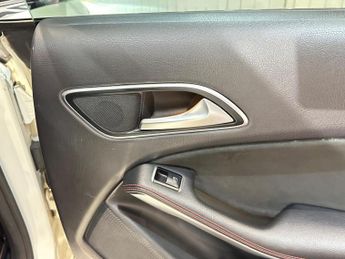 Mercedes-Benz CLA 2.1 CLA200 CDI AMG Sport Coupe 7G-DCT Euro 6 (s/s) 4dr