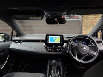 Toyota Corolla 1.8 VVT-h Excel CVT Euro 6 (s/s) 5dr