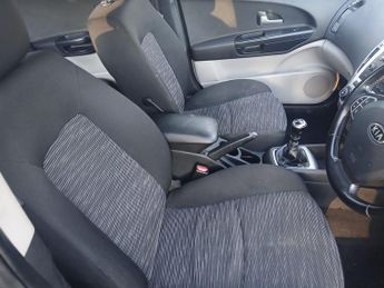 Kia Ceed 1.4 SR7 5dr