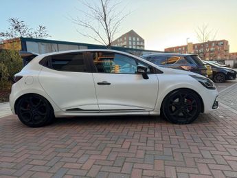 Renault Clio 1.6 TCe Renaultsport Nav Trophy Auto Euro 6 (s/s) 5dr
