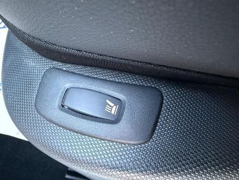 Renault Clio 1.6 TCe Renaultsport Nav Trophy Auto Euro 6 (s/s) 5dr