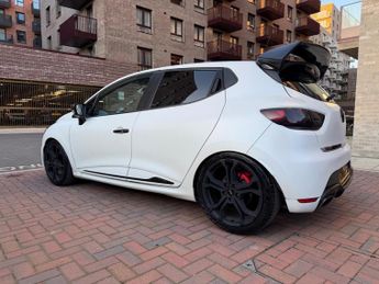 Renault Clio 1.6 TCe Renaultsport Nav Trophy Auto Euro 6 (s/s) 5dr