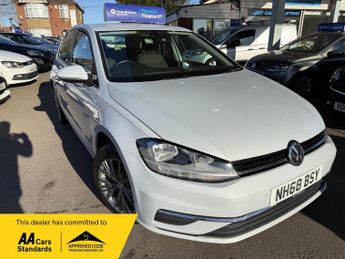Volkswagen Golf 1.0 TSI SE Euro 6 (s/s) 5dr