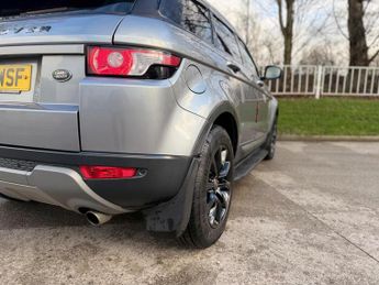 Land Rover Range Rover Evoque 2.2 SD4 Pure Tech Auto 4WD Euro 5 (s/s) 5dr