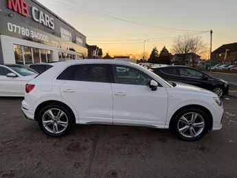 Audi Q3 1.5 TFSI CoD 35 S line S Tronic Euro 6 (s/s) 5dr