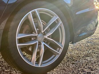 Audi A6 Saloon 2.0 TDI Black Edition S Tronic quattro Euro 6 (s/s) 4dr