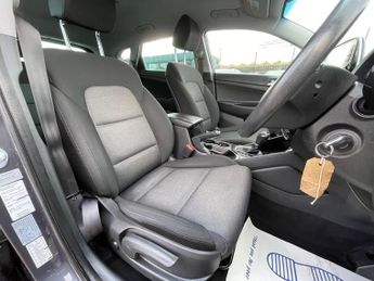 Hyundai TUCSON 1.6 T-GDi SE Nav DCT Euro 6 (s/s) 5dr