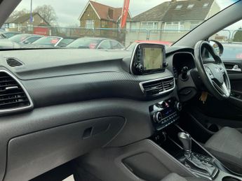 Hyundai TUCSON 1.6 T-GDi SE Nav DCT Euro 6 (s/s) 5dr