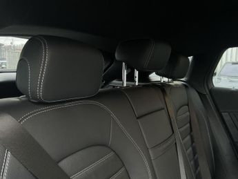 Mercedes-Benz Eqc 400 AMG LINE 4MATIC