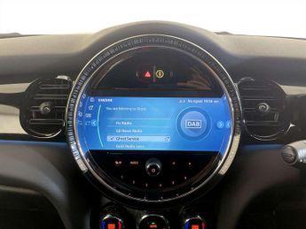 MINI Electric Hatch Cooper SE 32.6kWh Level 2 Hatchback 3dr Electric Auto (184 ps)