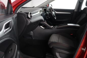 MG MG ZS 72.6kWh SE Long Range Auto 5dr