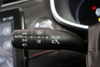 MG MG ZS 72.6kWh SE Long Range Auto 5dr