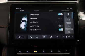 MG MG ZS 72.6kWh SE Long Range Auto 5dr