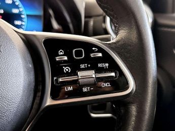 Mercedes-Benz A Class 2.0 A180d Sport Hatchback 5dr Diesel 8G-DCT Euro 6 (s/s) (116 ps