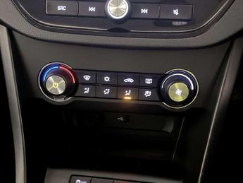 MG MG3 1.5 VTi-TECH Exclusive Nav Hatchback 5dr Petrol Manual Euro 6 (s