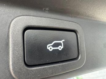 LAND ROVER RANGE ROVER SPORT 5.0 P575 V8 GPF SVR SUV 5dr Petrol Auto 4WD Euro 6 (s/s) (575 ps