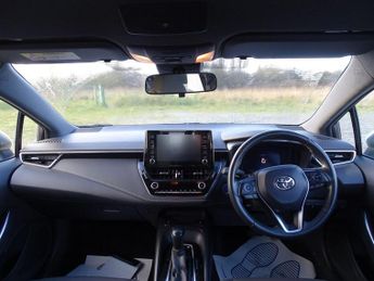 Toyota Corolla 1.8 VVT-h Icon CVT Euro 6 (s/s) 5dr