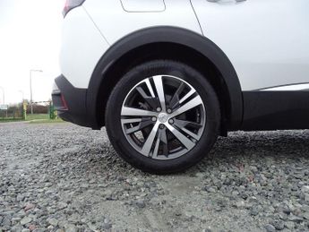 Peugeot 3008 1.5 BlueHDi Allure Premium + EAT Euro 6 (s/s) 5dr