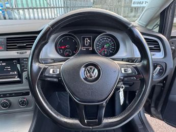 Volkswagen Golf 1.6 TDI BlueMotion Tech Match DSG Euro 5 (s/s) 5dr