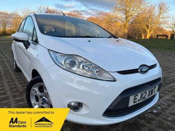Ford Fiesta 1.25 Zetec Hatchback 5dr Petrol Manual (129 g/km, 81 bhp)