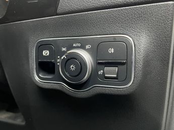 Mercedes-Benz EQA EQA 250 66.5kWh AMG Line (Premium) Auto 5dr