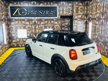 MINI Hatch 1.5 Cooper Sport Steptronic Euro 6 (s/s) 5dr