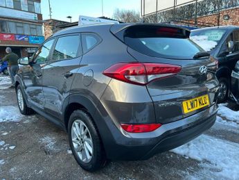 Hyundai TUCSON 1.7 CRDi Blue Drive SE Nav DCT Euro 6 (s/s) 5dr