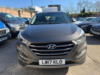 Hyundai TUCSON 1.7 CRDi Blue Drive SE Nav DCT Euro 6 (s/s) 5dr