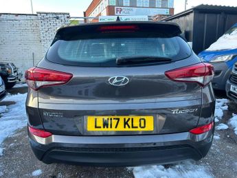 Hyundai TUCSON 1.7 CRDi Blue Drive SE Nav DCT Euro 6 (s/s) 5dr