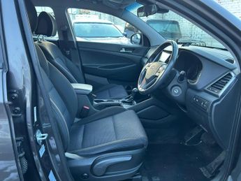Hyundai TUCSON 1.7 CRDi Blue Drive SE Nav DCT Euro 6 (s/s) 5dr