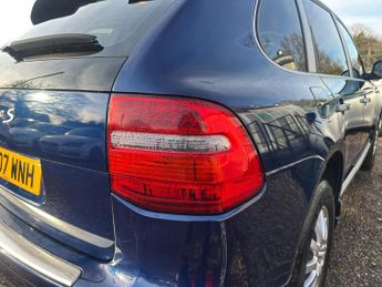 Porsche Cayenne 3.6 V6 Tiptronic S AWD 5dr