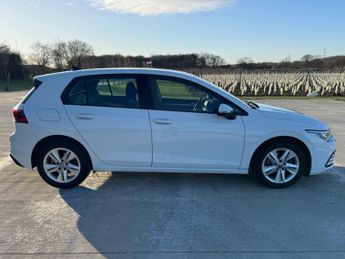 Volkswagen Golf 1.5 eTSI MHEV Life DSG Euro 6 (s/s) 5dr