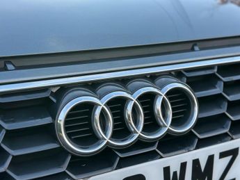 Audi A3 1.0 TFSI 30 S line S Tronic Euro 6 (s/s) 4dr