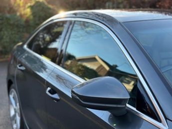 Audi A3 1.0 TFSI 30 S line S Tronic Euro 6 (s/s) 4dr