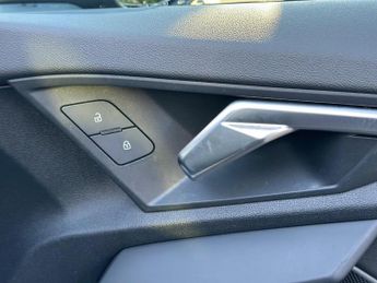 Audi A3 1.0 TFSI 30 S line S Tronic Euro 6 (s/s) 4dr