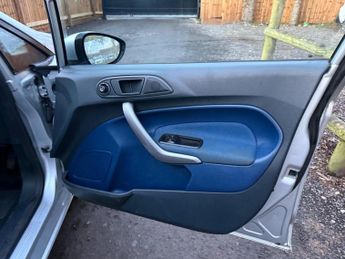 Ford Fiesta 1.25 Style + 5dr