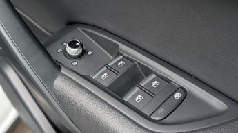 Audi Q5 Audi Q5 2.0 TDI 40 Sport quattro Euro 6