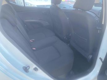 Hyundai i10 1.2 Active Auto Euro 5 5dr