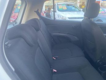 Hyundai i10 1.2 Active Auto Euro 5 5dr