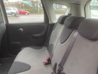 Nissan Note 1.6 16V Visia Auto Euro 4 5dr