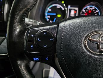 Toyota RAV4 2.5 VVT-h Icon Tech CVT Euro 6 (s/s) 5dr