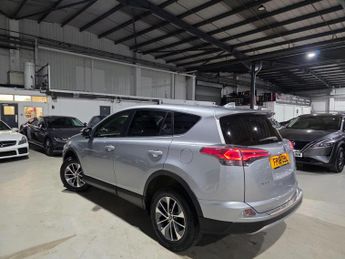 Toyota RAV4 2.5 VVT-h Icon Tech CVT Euro 6 (s/s) 5dr