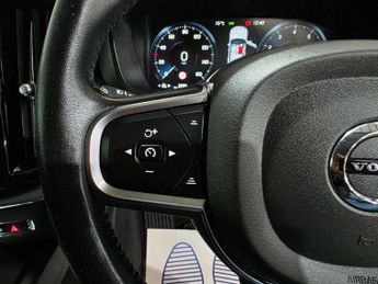 Volvo XC60 2.0 T4 Edition Auto Euro 6 (s/s) 5dr