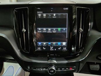 Volvo XC60 2.0 T4 Edition Auto Euro 6 (s/s) 5dr