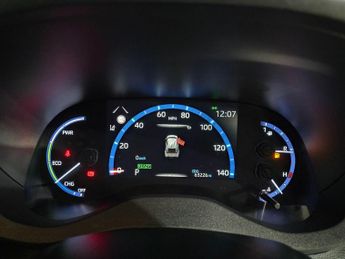 Toyota Yaris Cross 1.5 VVT-h Dynamic E-CVT AWD Euro 6 (s/s) 5dr