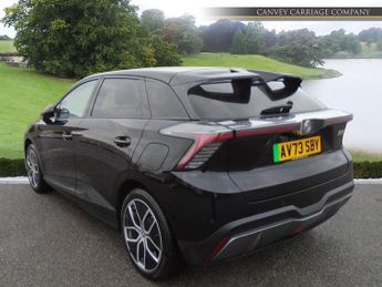 MG MG4 64kWh Trophy Long Range Auto 5dr