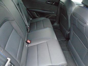 MG MG4 64kWh Trophy Long Range Auto 5dr