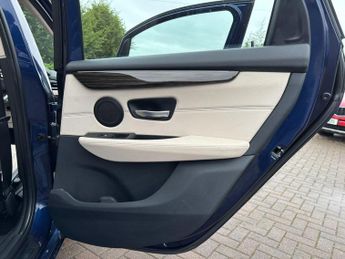 BMW 2 Series Active Tourer 2.0 220i GPF Luxury DCT Euro 6 (s/s) 5dr