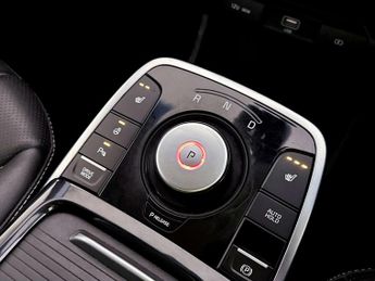 Kia Niro 64kWh 3 SUV 5dr Electric Auto (201 bhp)